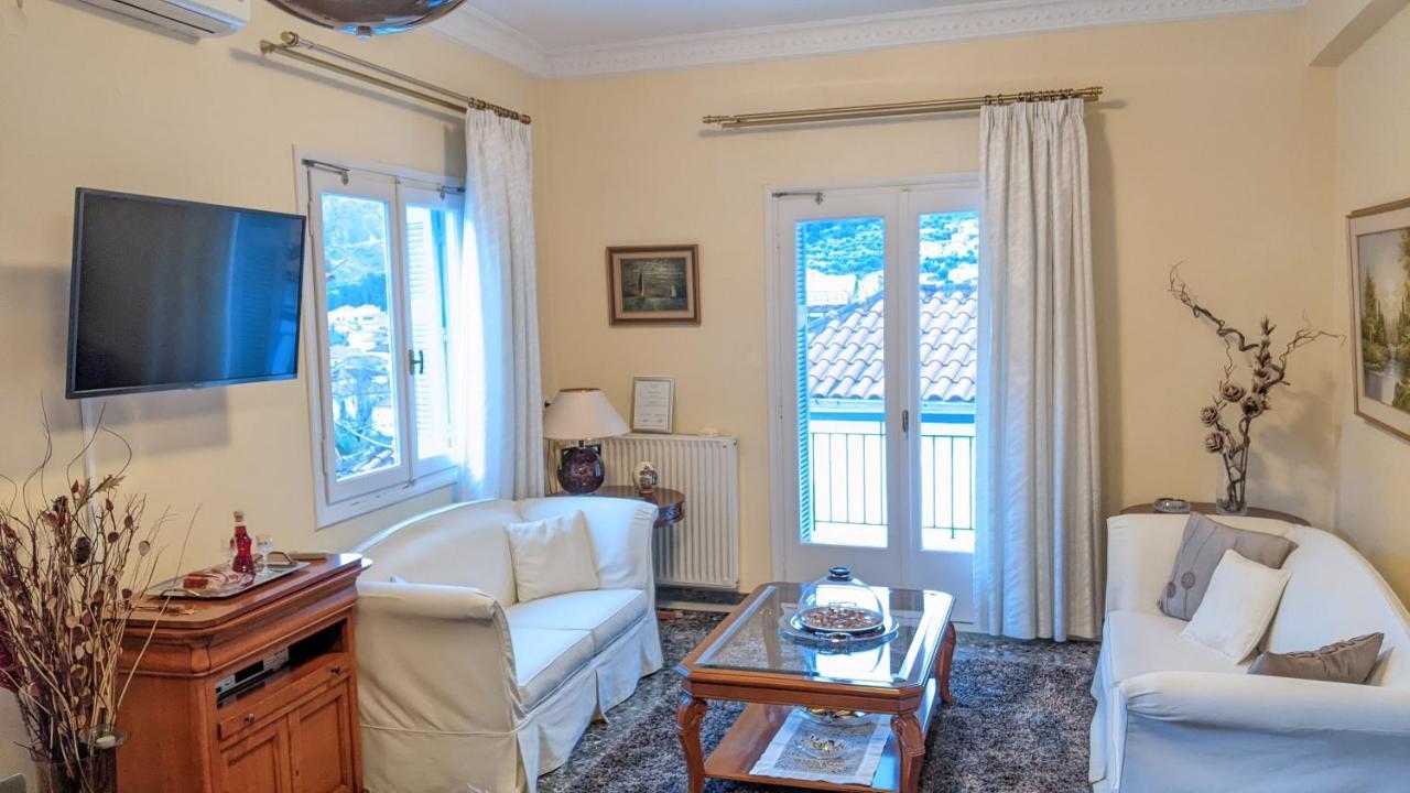 Appartement Sapho'S House à Leonídion Extérieur photo