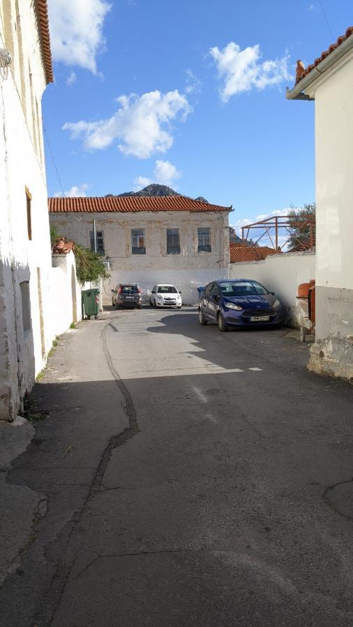 Appartement Sapho'S House à Leonídion Extérieur photo