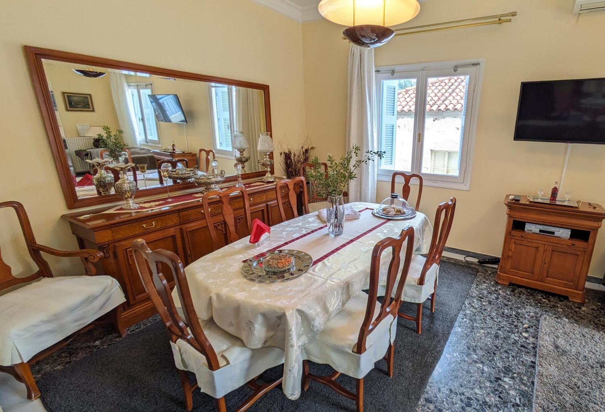 Appartement Sapho'S House à Leonídion Extérieur photo
